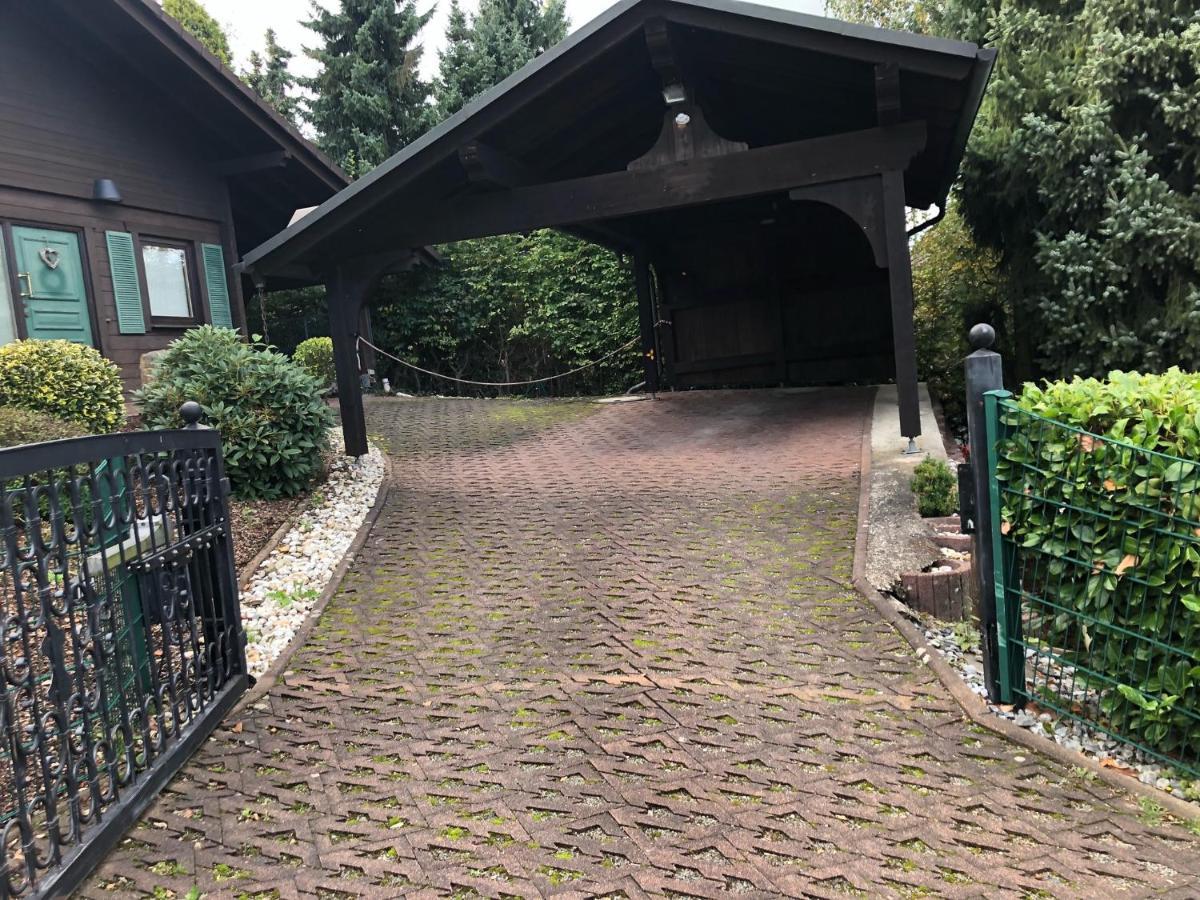 Gemuetliches Holzhaus In Idyllischer Lage Ruppichteroth Luaran gambar