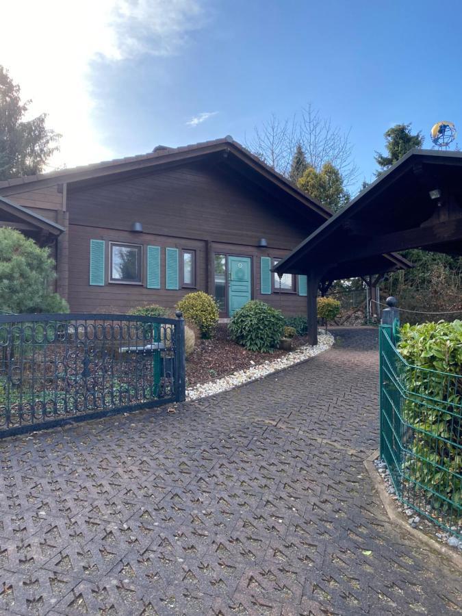 Gemuetliches Holzhaus In Idyllischer Lage Ruppichteroth Luaran gambar