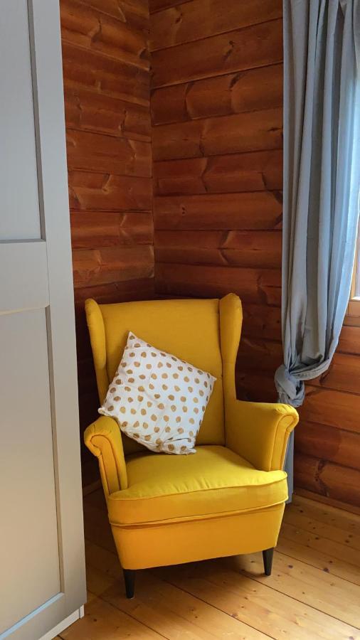 Gemuetliches Holzhaus In Idyllischer Lage Ruppichteroth Luaran gambar